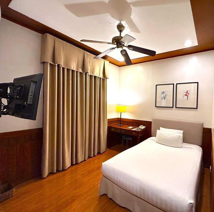 Casa Vallejo Hotel Baguio Baguio City Екстер'єр фото